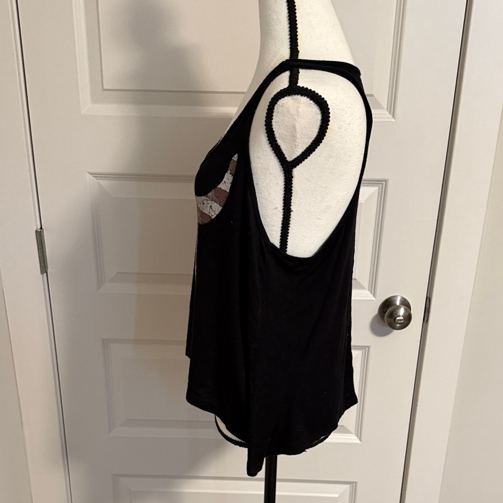 Wet Seal| Patriotic Black Tank Top with Flag Bull Design - Picture 2 of 5